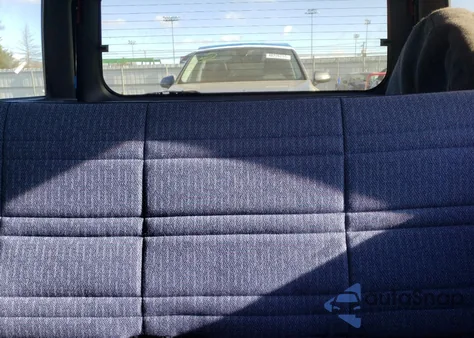 2000 Jeep Cherokee Sport z USA, uszkodzony, nr VIN 1J4FF48S7YL237109